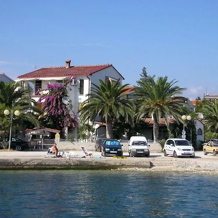Desa * Zadar
